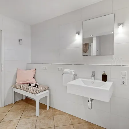 Apartamento Dorfglueck *